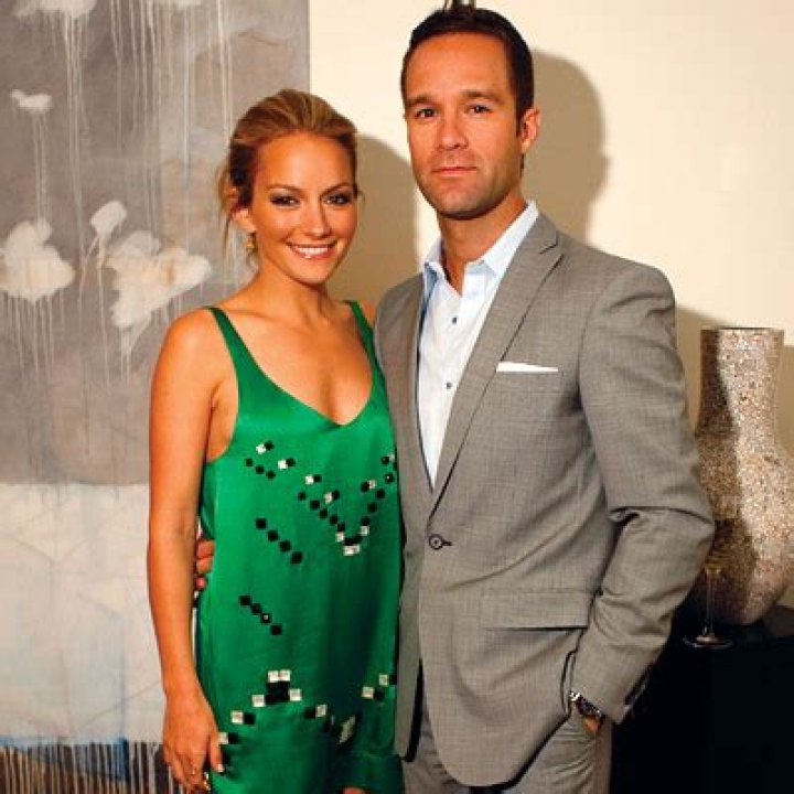Exploring Becki Newton Husband Net Worth