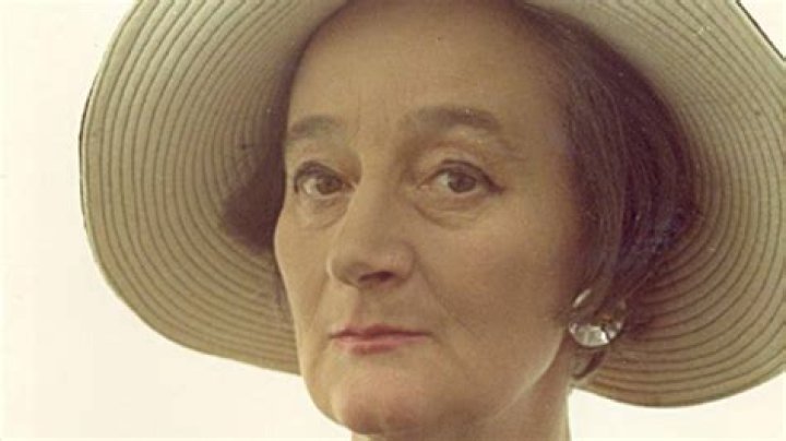 Liz Smith Net Worth |