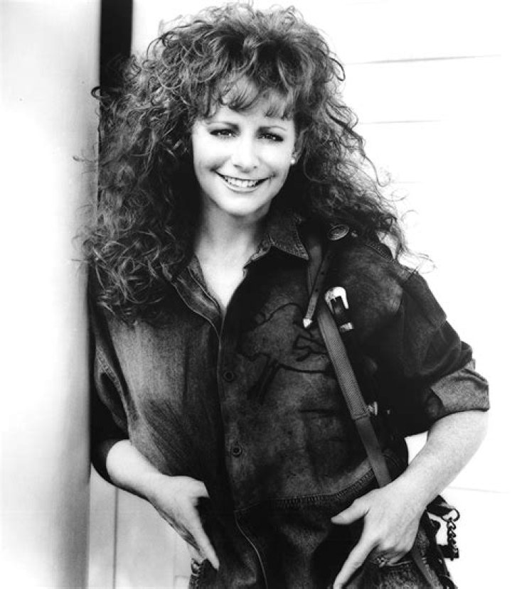 Reba McEntire Through the Years: Photos Hollywood Life